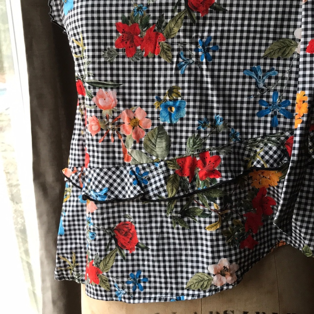 ZARA Sleeveless Checked Top - Picture 3 of 6